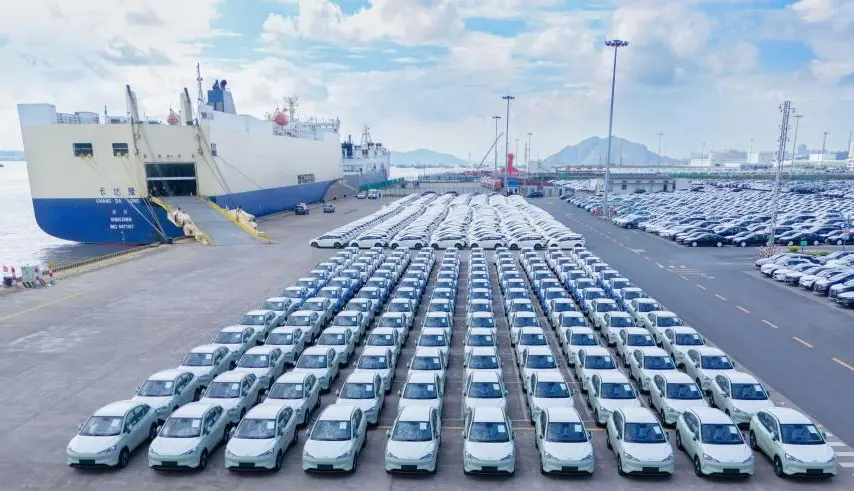 China's Automobile Exports Surge by Over 30% in First Two Months of 2024