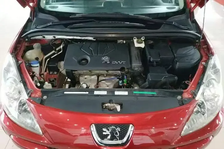 2013 Peugeot 307 1.6L 117HP L4 4AT,autocango,china used car exporter,china ev exporter,chinese used car exporter,chinese used ev exporter