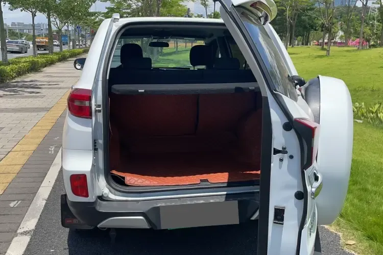 2019 KaiYi X3 1.5L 116HP L4 5MT,autocango,china used car exporter,china ev exporter,chinese used car exporter,chinese used ev exporter