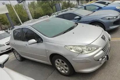 2012 Peugeot 307 1.6L 106HP L4 5MT,autocango,china used car exporter,china ev exporter,chinese used car exporter,chinese used ev exporter