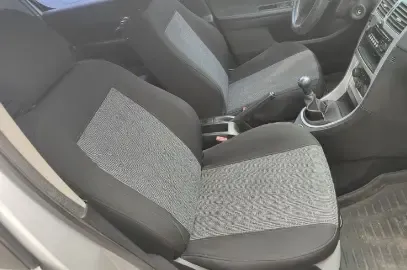 2012 Peugeot 307 1.6L 106HP L4 5MT,autocango,china used car exporter,china ev exporter,chinese used car exporter,chinese used ev exporter