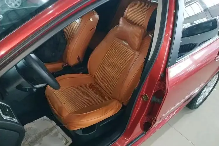 2013 Peugeot 307 1.6L 117HP L4 4AT,autocango,china used car exporter,china ev exporter,chinese used car exporter,chinese used ev exporter