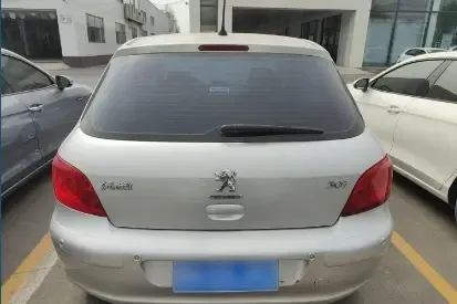 2012 Peugeot 307 1.6L 106HP L4 5MT,autocango,china used car exporter,china ev exporter,chinese used car exporter,chinese used ev exporter