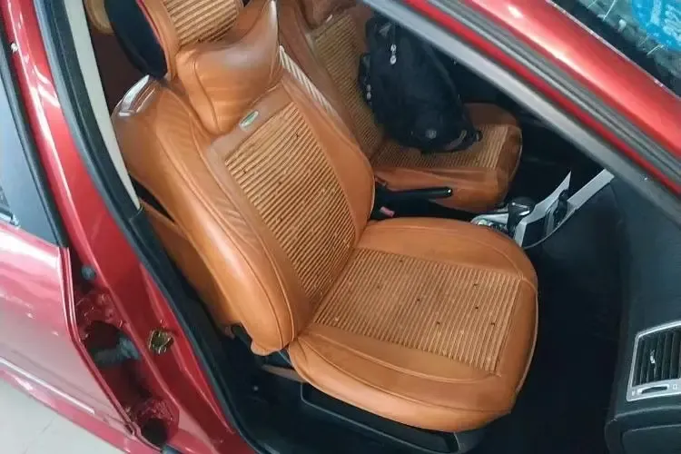 2013 Peugeot 307 1.6L 117HP L4 4AT,autocango,china used car exporter,china ev exporter,chinese used car exporter,chinese used ev exporter