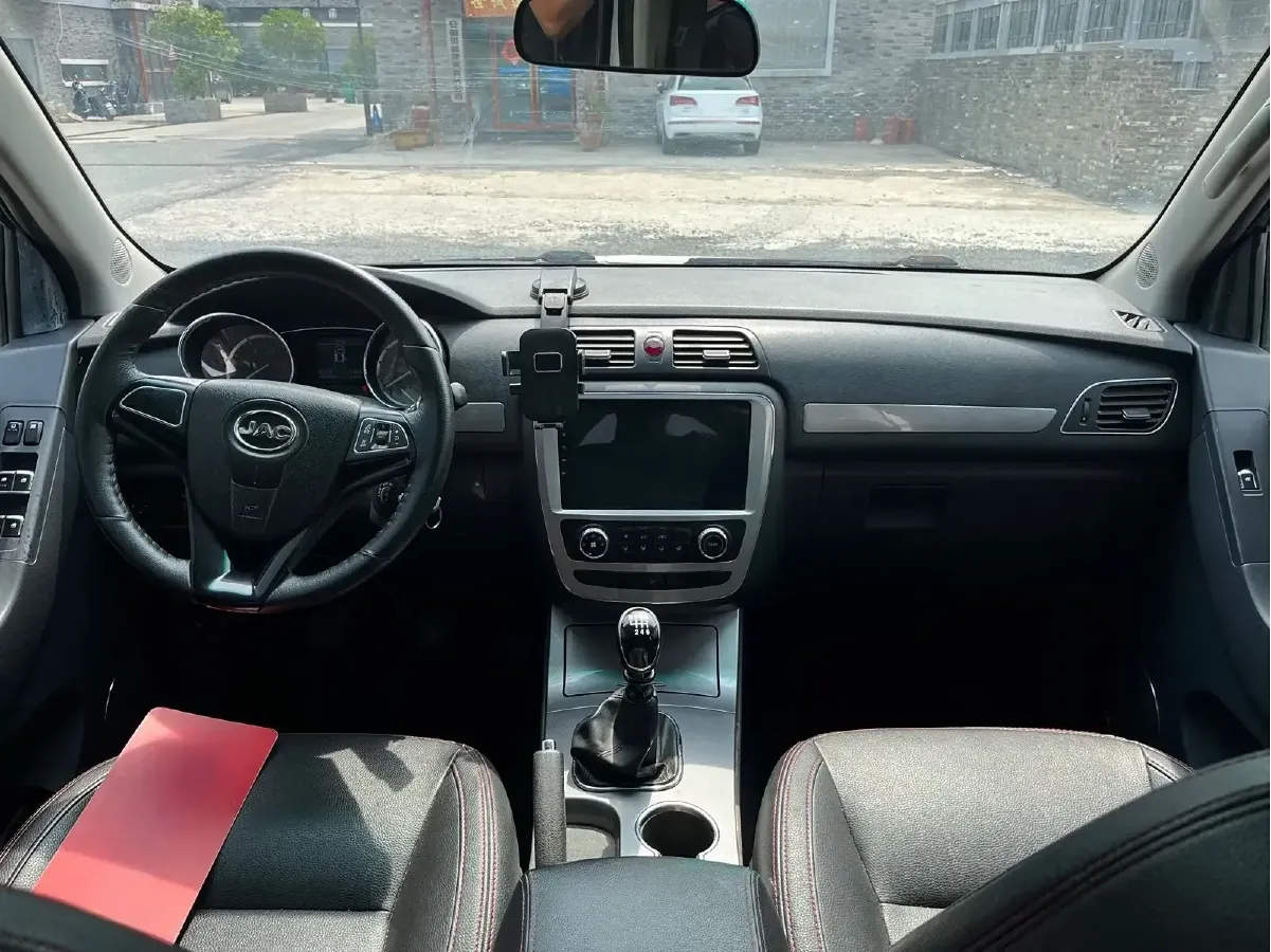 2020 JAC T6 2.0T 150HP L4 6MT,autocango,china used car exporter,china ev exporter,chinese used car exporter,chinese used ev exporter