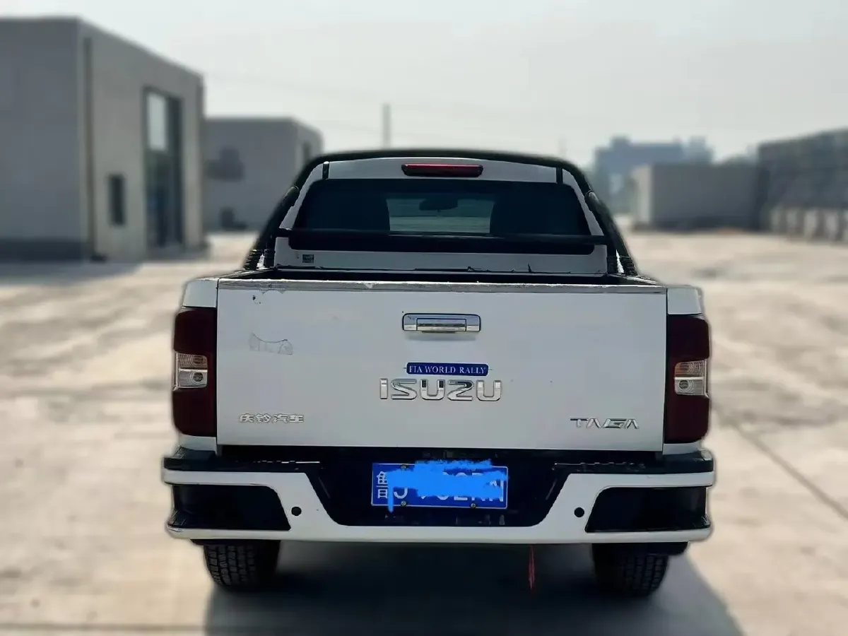 2021 Isuzu Taga 3.0T 143HP L4 5MT,autocango,china used car exporter,china ev exporter,chinese used car exporter,chinese used ev exporter