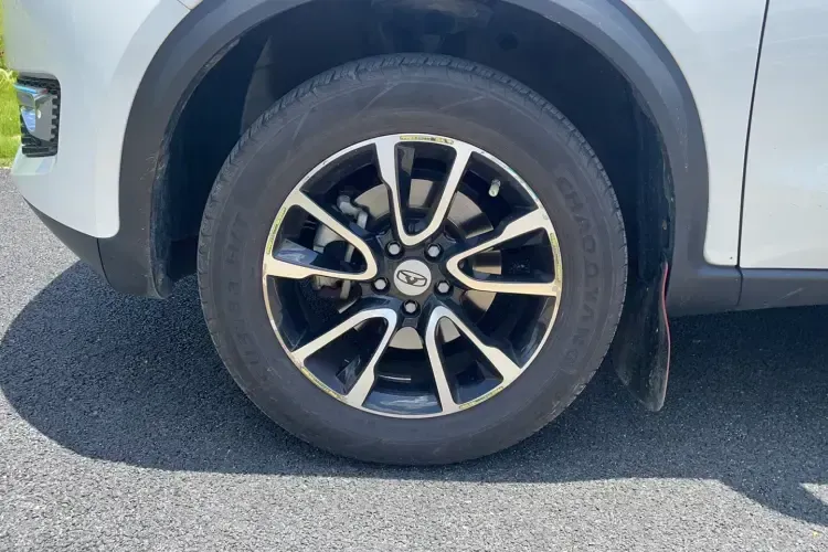 2019 KaiYi X3 1.5L 116HP L4 5MT,autocango,china used car exporter,china ev exporter,chinese used car exporter,chinese used ev exporter