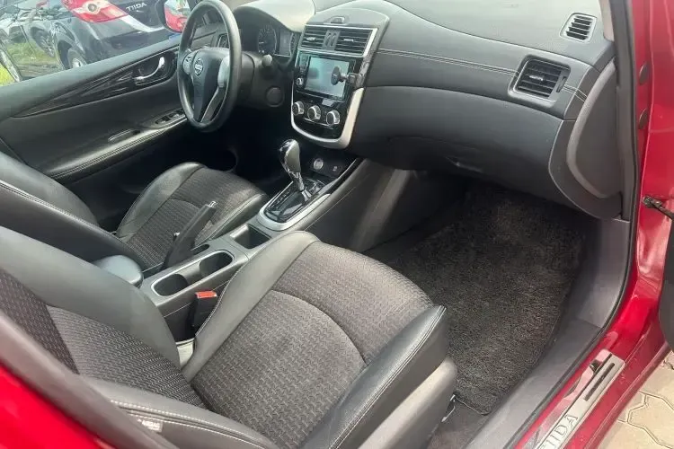 2016 Nissan Tiida 1.6L 126HP L4 CVT,autocango,china used car exporter,china ev exporter,chinese used car exporter,chinese used ev exporter