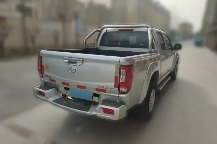 2017 Great Wall Wingle 6 2.4L 122HP L4 5MT,autocango,china used car exporter,china ev exporter,chinese used car exporter,chinese used ev exporter