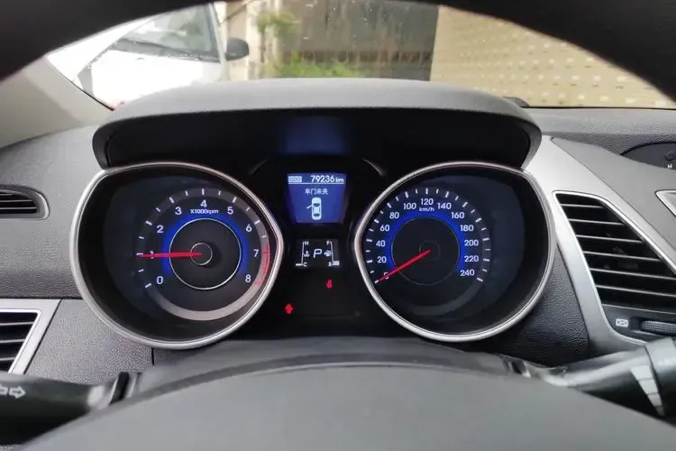 2016 Hyundai Elantra 1.6L 128HP L4 6AT,autocango,china used car exporter,china ev exporter,chinese used car exporter,chinese used ev exporter