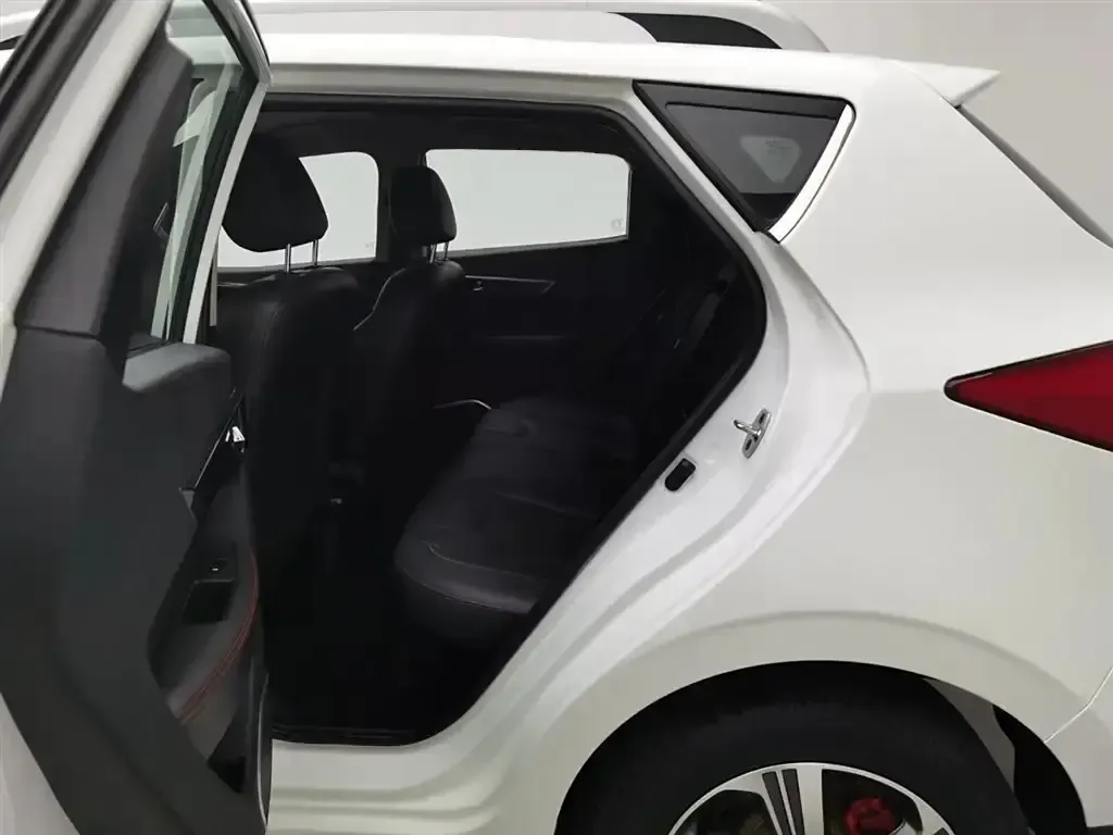 2019 JAC iEV7S BEV 49.5KWH,autocango,china used car exporter,china ev exporter,chinese used car exporter,chinese used ev exporter