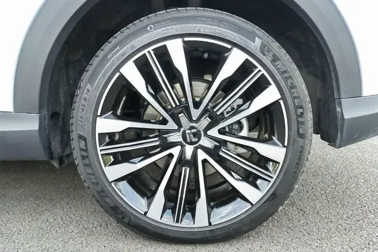 2021 Rising Auto MARVEL R 2AT BEV 69.9KWH,autocango,china used car exporter,china ev exporter,chinese used car exporter,chinese used ev exporter