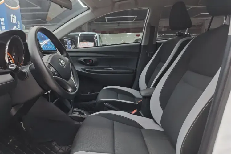 2022 Toyota Yaris L 1.5L 112HP L4 CVT,autocango,china used car exporter,china ev exporter,chinese used car exporter,chinese used ev exporter