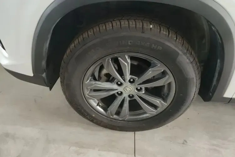 2021 ChangAn CS75 Plus 1.5T 178HP L4 6MT,autocango,china used car exporter,china ev exporter,chinese used car exporter,chinese used ev exporter