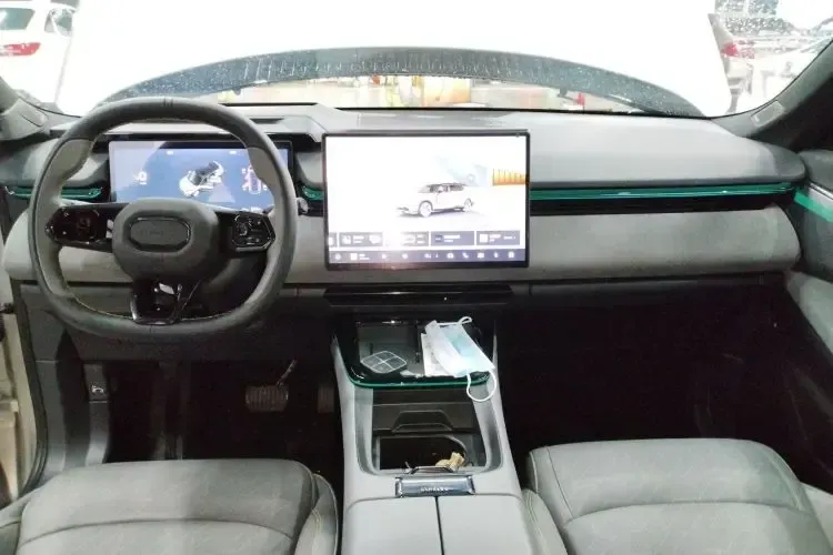 2023 LYNK&CO 08 New Energy 1.5T 163HP L4 3DHT PHEV 21.2KWH,autocango,china used car exporter,china ev exporter,chinese used car exporter,chinese used ev exporter