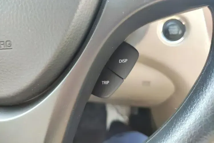 2011 Suzuki Kizashi 2.4L 178HP L4 CVT,autocango,china used car exporter,china ev exporter,chinese used car exporter,chinese used ev exporter