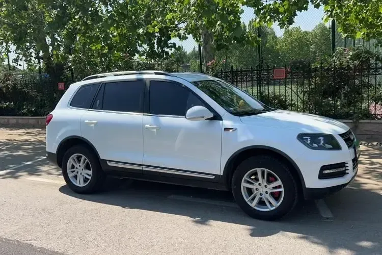 2017 Yema T70 1.5T 156HP L4 5MT,autocango,china used car exporter,china ev exporter,chinese used car exporter,chinese used ev exporter