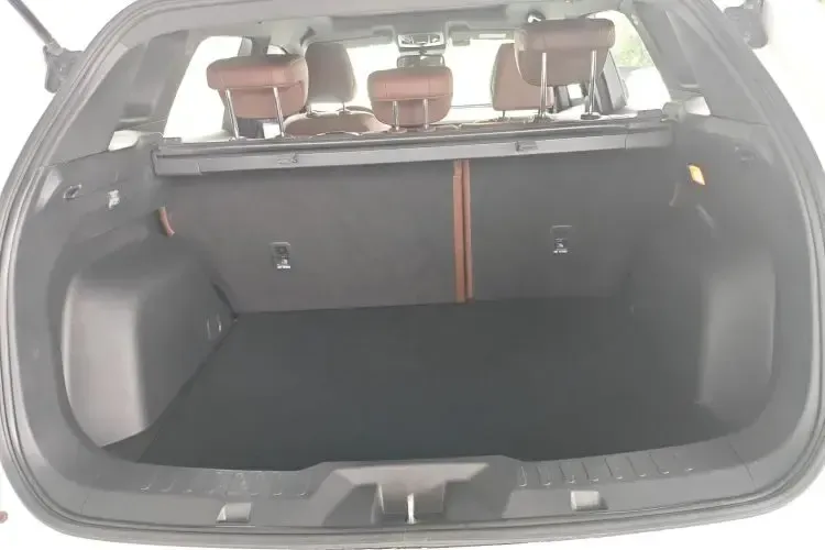 2019 Haval H6 1.5T 169HP L4 7DCT,autocango,china used car exporter,china ev exporter,chinese used car exporter,chinese used ev exporter