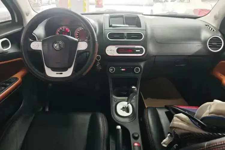 2015 MG 3SW 1.5L 109HP L4 5AMT,autocango,china used car exporter,china ev exporter,chinese used car exporter,chinese used ev exporter