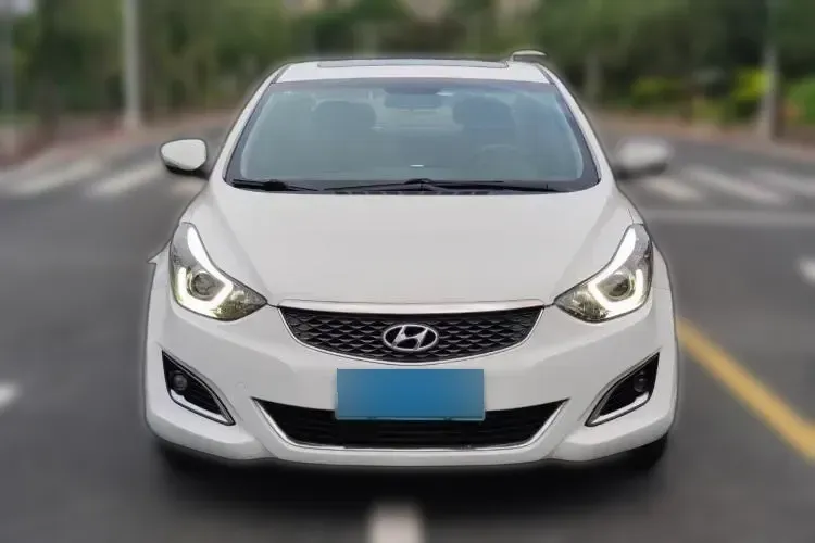2016 Hyundai Elantra 1.6L 128HP L4 6AT,autocango,china used car exporter,china ev exporter,chinese used car exporter,chinese used ev exporter