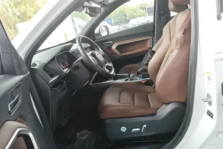 2019 Haval H6 1.5T 169HP L4 7DCT,autocango,china used car exporter,china ev exporter,chinese used car exporter,chinese used ev exporter