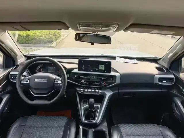 2020 ChangAn Kaicene KaiCheng F70 2.5T 150HP L4 6MT,autocango,china used car exporter,china ev exporter,chinese used car exporter,chinese used ev exporter