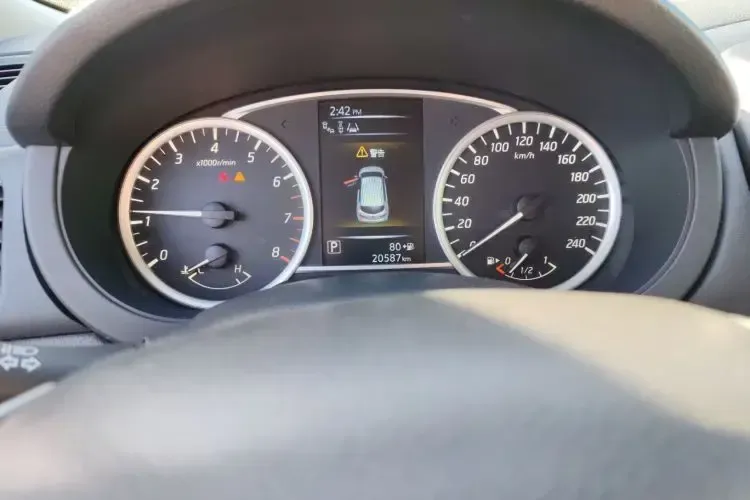 2016 Nissan Tiida 1.6L 126HP L4 CVT,autocango,china used car exporter,china ev exporter,chinese used car exporter,chinese used ev exporter