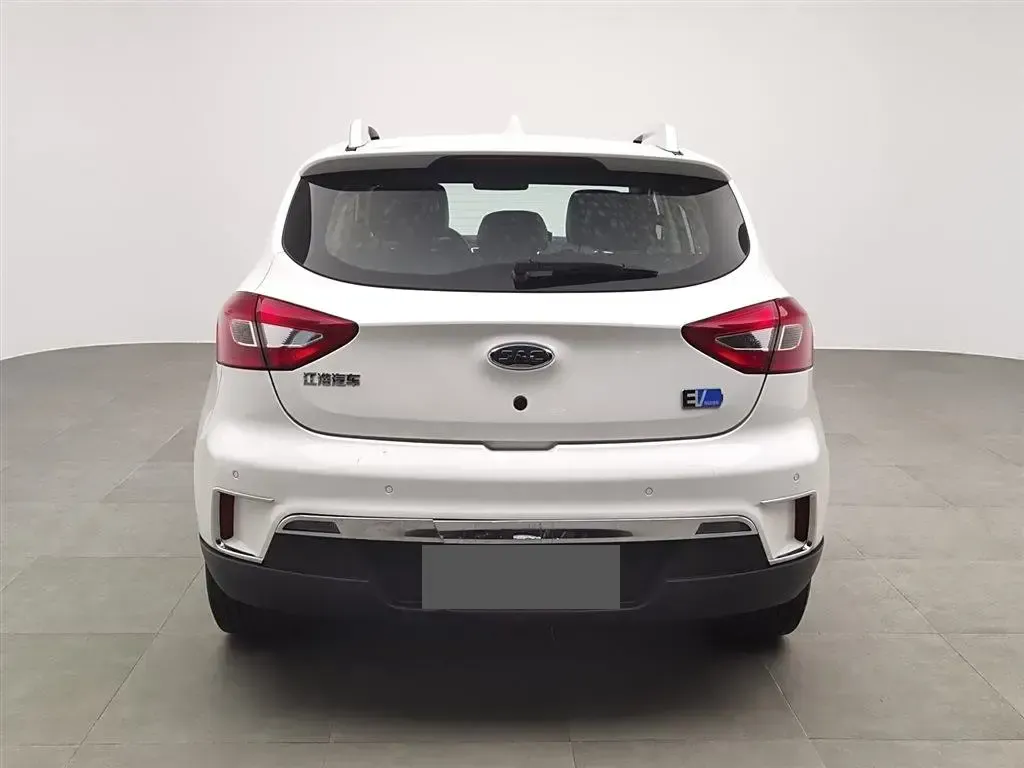 2019 JAC iEV7S BEV 49.5KWH,autocango,china used car exporter,china ev exporter,chinese used car exporter,chinese used ev exporter