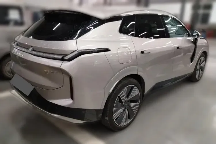 2023 LYNK&CO 08 New Energy 1.5T 163HP L4 3DHT PHEV 21.2KWH,autocango,china used car exporter,china ev exporter,chinese used car exporter,chinese used ev exporter