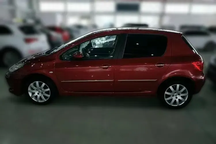 2013 Peugeot 307 1.6L 117HP L4 4AT,autocango,china used car exporter,china ev exporter,chinese used car exporter,chinese used ev exporter