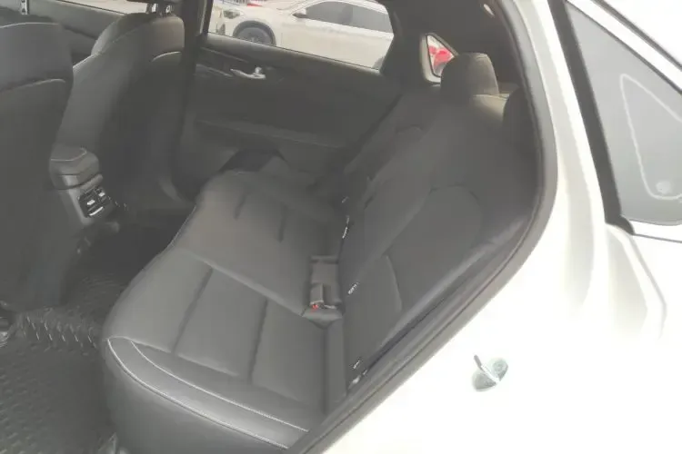 2023 Kia K3 1.5L 115HP L4 CVT,autocango,china used car exporter,china ev exporter,chinese used car exporter,chinese used ev exporter