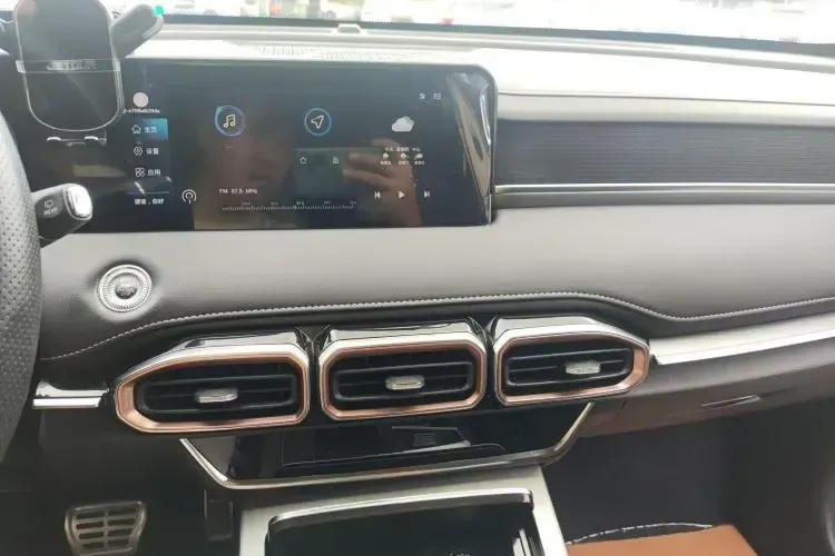 2021 Jetour X70 Plus 1.5T 156HP L4 6DCT,autocango,china used car exporter,china ev exporter,chinese used car exporter,chinese used ev exporter