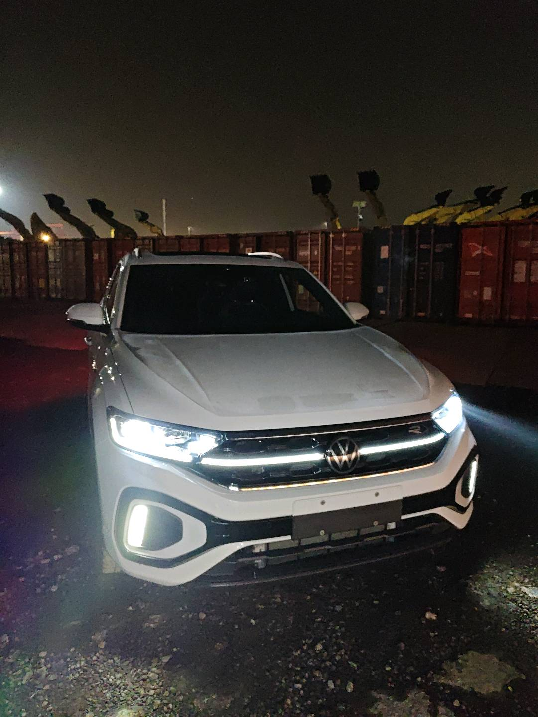 From Shanghai to Annaba, AUTOCCANGO has demonstrated reliability and stability in logistics and packing processes. 3