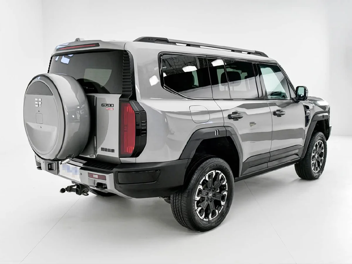 2025 Jetour Zongheng G700 2.0T 211HP L4 2DHT PHEV