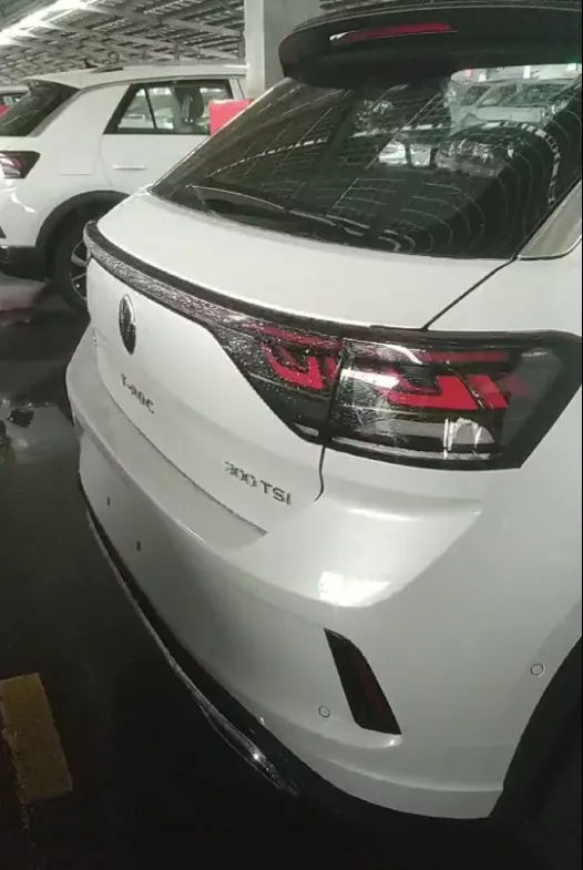 2025 Volkswagen T-Roc 1.5T 160HP L4 7DCT,autocango,china used car exporter,china ev exporter,chinese used car exporter,chinese used ev exporter