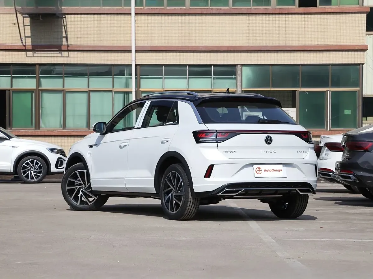 2025 Volkswagen T-Roc 1.5T 160HP L4 7DCT,autocango,china used car exporter,china ev exporter,chinese used car exporter,chinese used ev exporter