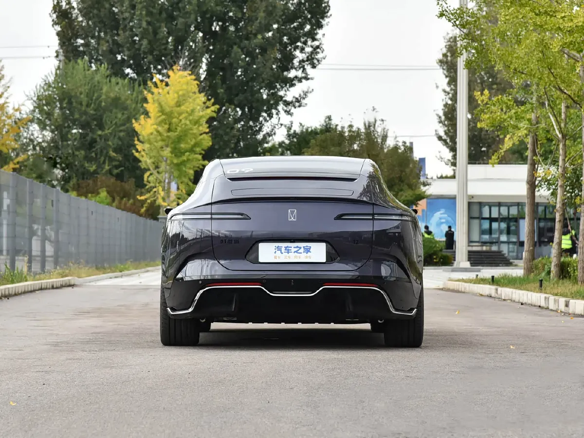 2026 Avatr 12 BEV,autocango,china used car exporter,china ev exporter,chinese used car exporter,chinese used ev exporter