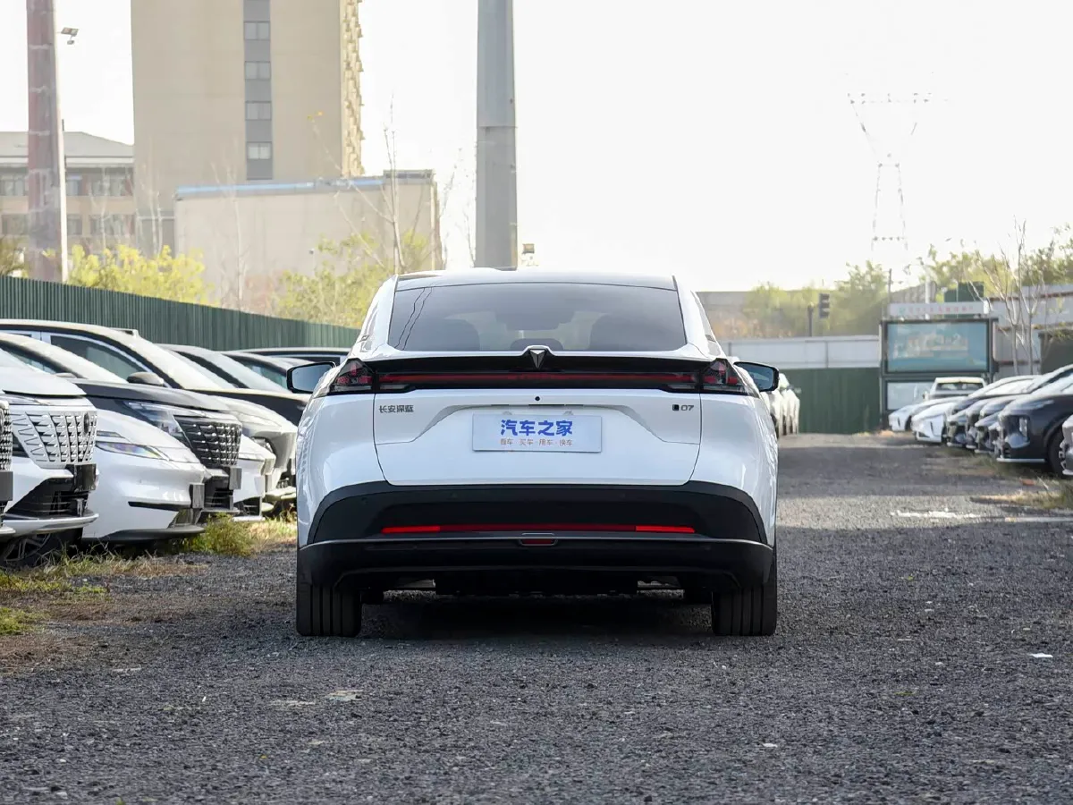 2026 Deepal L07 BEV,autocango,china used car exporter,china ev exporter,chinese used car exporter,chinese used ev exporter