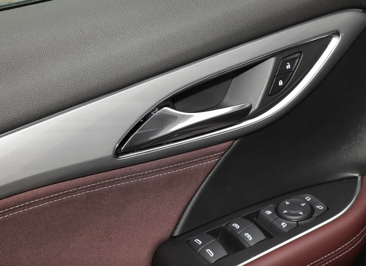 2025 Buick EnvisionS 1.5T 211HP L4 9AT,autocango,china used car exporter,china ev exporter,chinese used car exporter,chinese used ev exporter