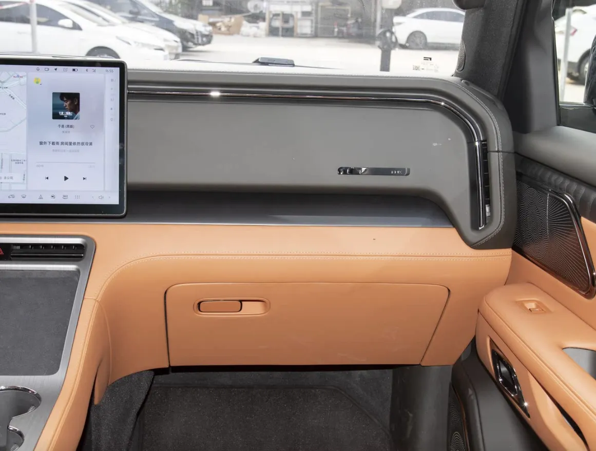 2024 ROXPloeStone 01 1.5T 152HP L4 REEV 58.4KWH,autocango,china used car exporter,china ev exporter,chinese used car exporter,chinese used ev exporter