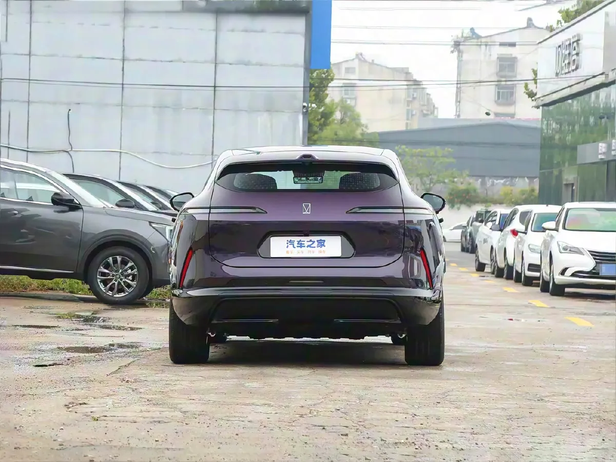 2026 Avatr 07 1.5T 156HP L4 REEV,autocango,china used car exporter,china ev exporter,chinese used car exporter,chinese used ev exporter