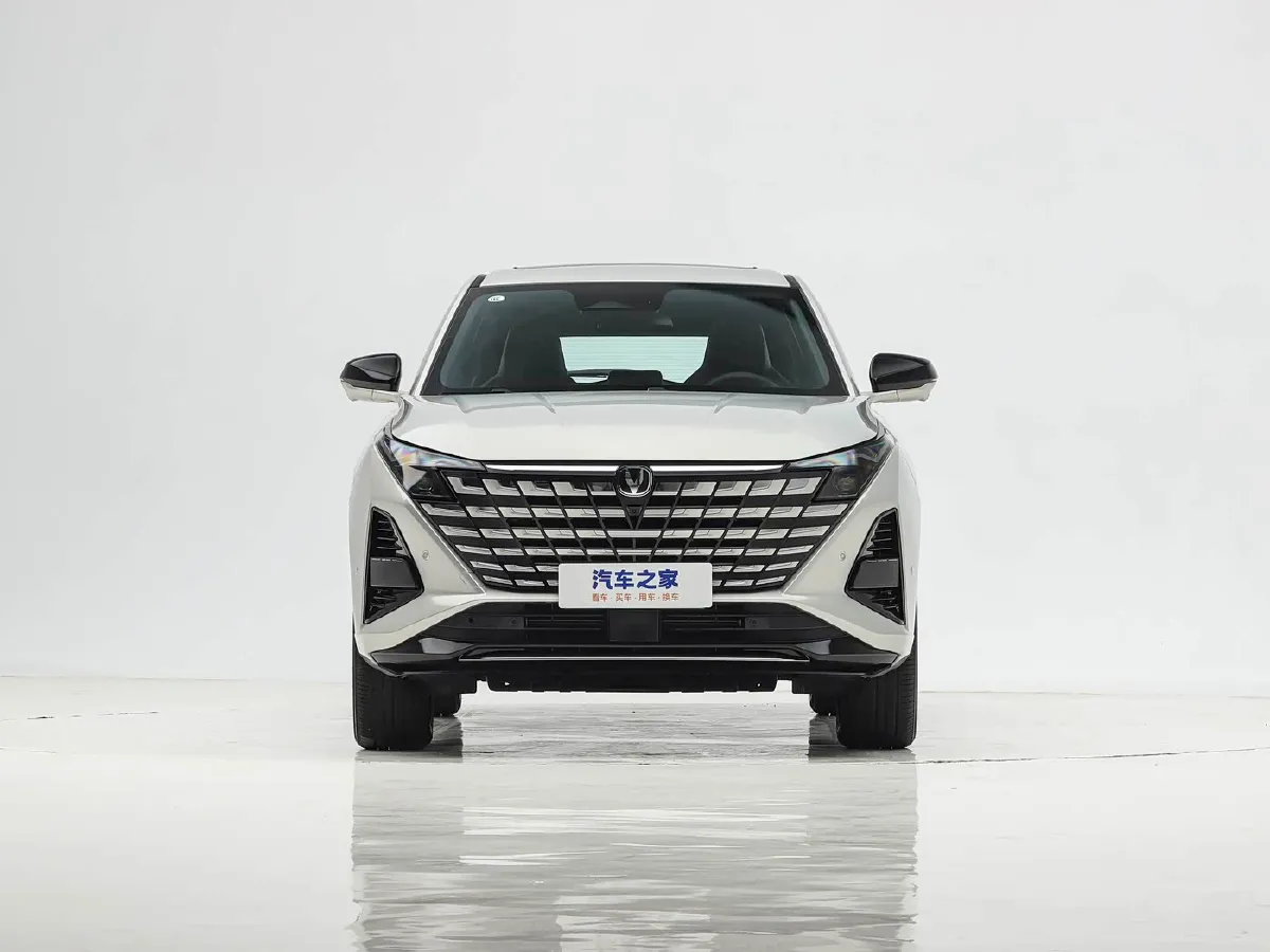 2026 ChangAn UNI-Z 1.5L 98HP L4 E-CVT PHEV,autocango,china used car exporter,china ev exporter,chinese used car exporter,chinese used ev exporter