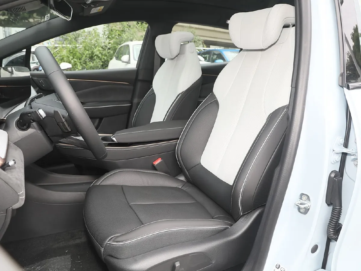 2023 Buick E4 BEV 65KWH,autocango,china used car exporter,china ev exporter,chinese used car exporter,chinese used ev exporter