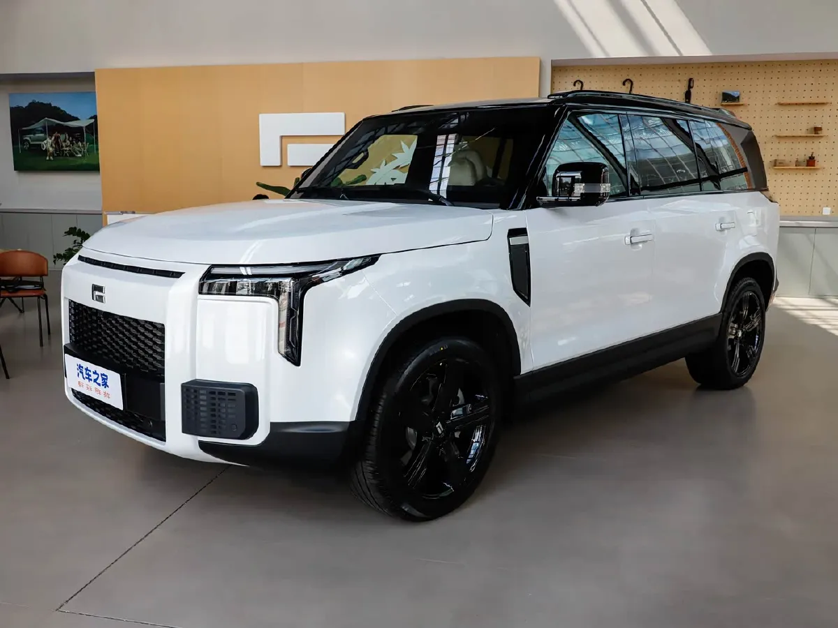 2024 ROXROX 01 1.5T 152HP L4 REEV 58.4KWH,autocango,china used car exporter,china ev exporter,chinese used car exporter,chinese used ev exporter