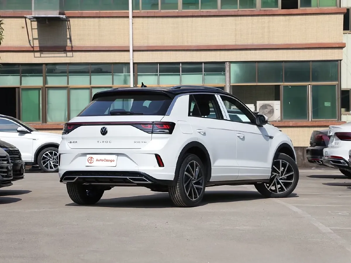 2025 Volkswagen T-Roc 1.5T 160HP L4 7DCT,autocango,china used car exporter,china ev exporter,chinese used car exporter,chinese used ev exporter
