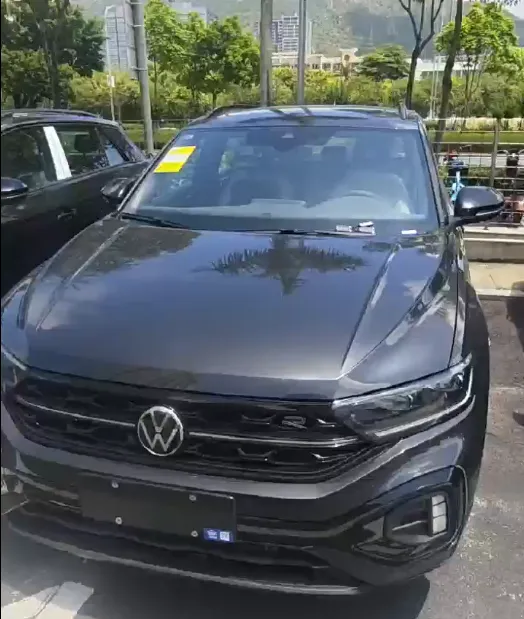 2025 Volkswagen T-Roc 1.5T 160HP L4 7DCT,autocango,china used car exporter,china ev exporter,chinese used car exporter,chinese used ev exporter