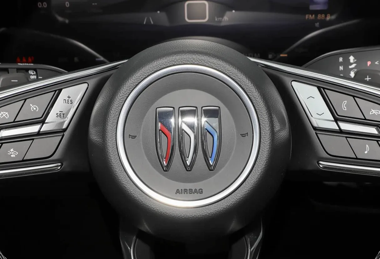 2025 Buick EnvisionS 1.5T 211HP L4 9AT,autocango,china used car exporter,china ev exporter,chinese used car exporter,chinese used ev exporter