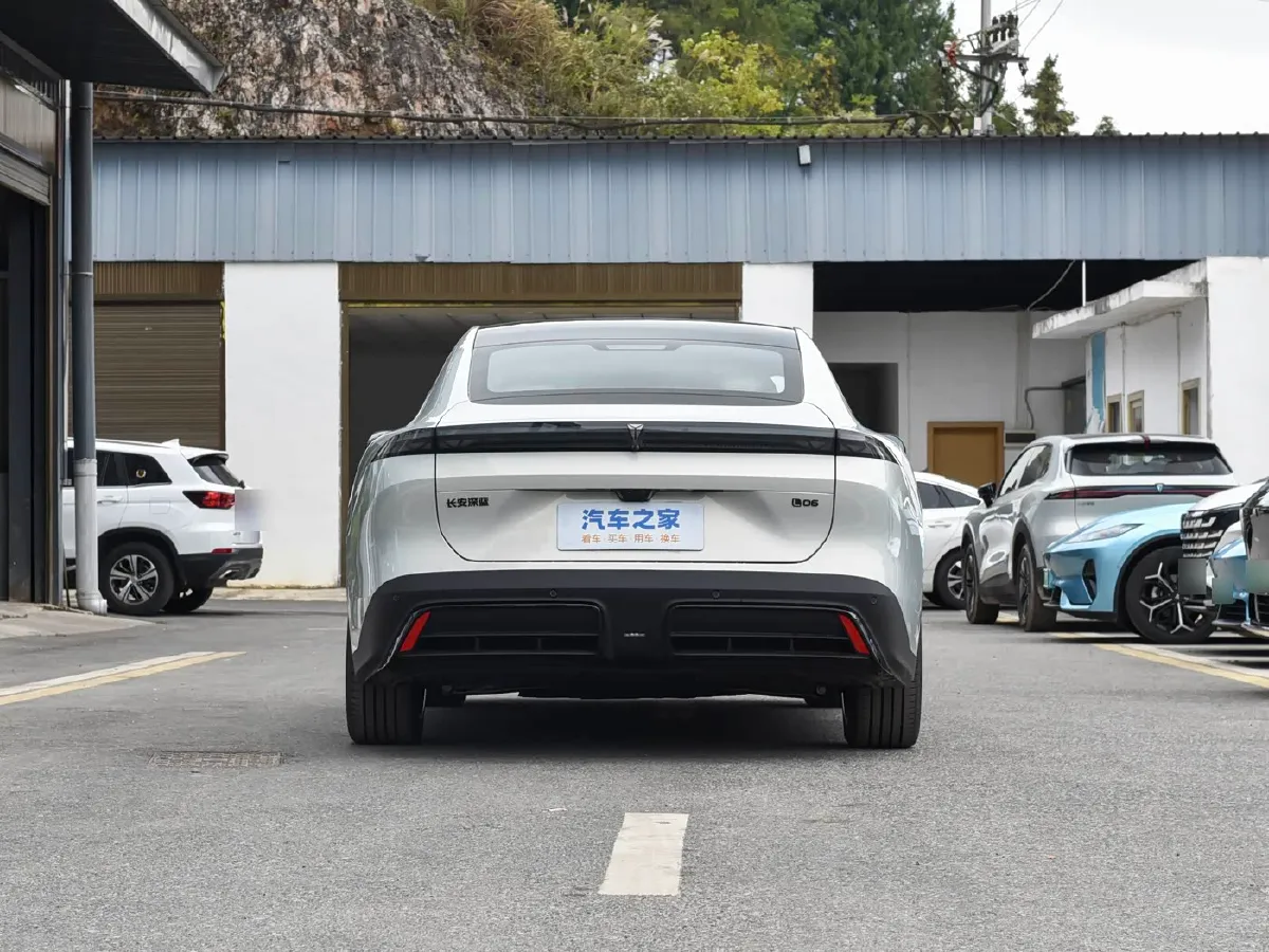 2026 Deepal L06 BEV,autocango,china used car exporter,china ev exporter,chinese used car exporter,chinese used ev exporter