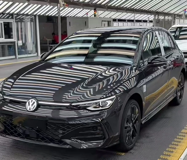 2025 Volkswagen Golf 1.5T 160HP L4 7DCT