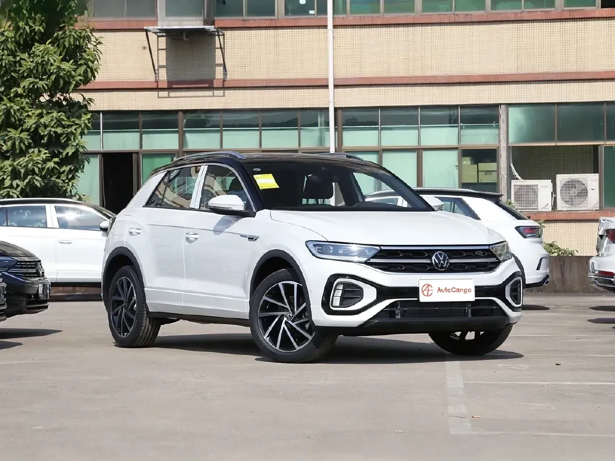 2025 Volkswagen T-Roc 1.5T 160HP L4 7DCT,autocango,china used car exporter,china ev exporter,chinese used car exporter,chinese used ev exporter